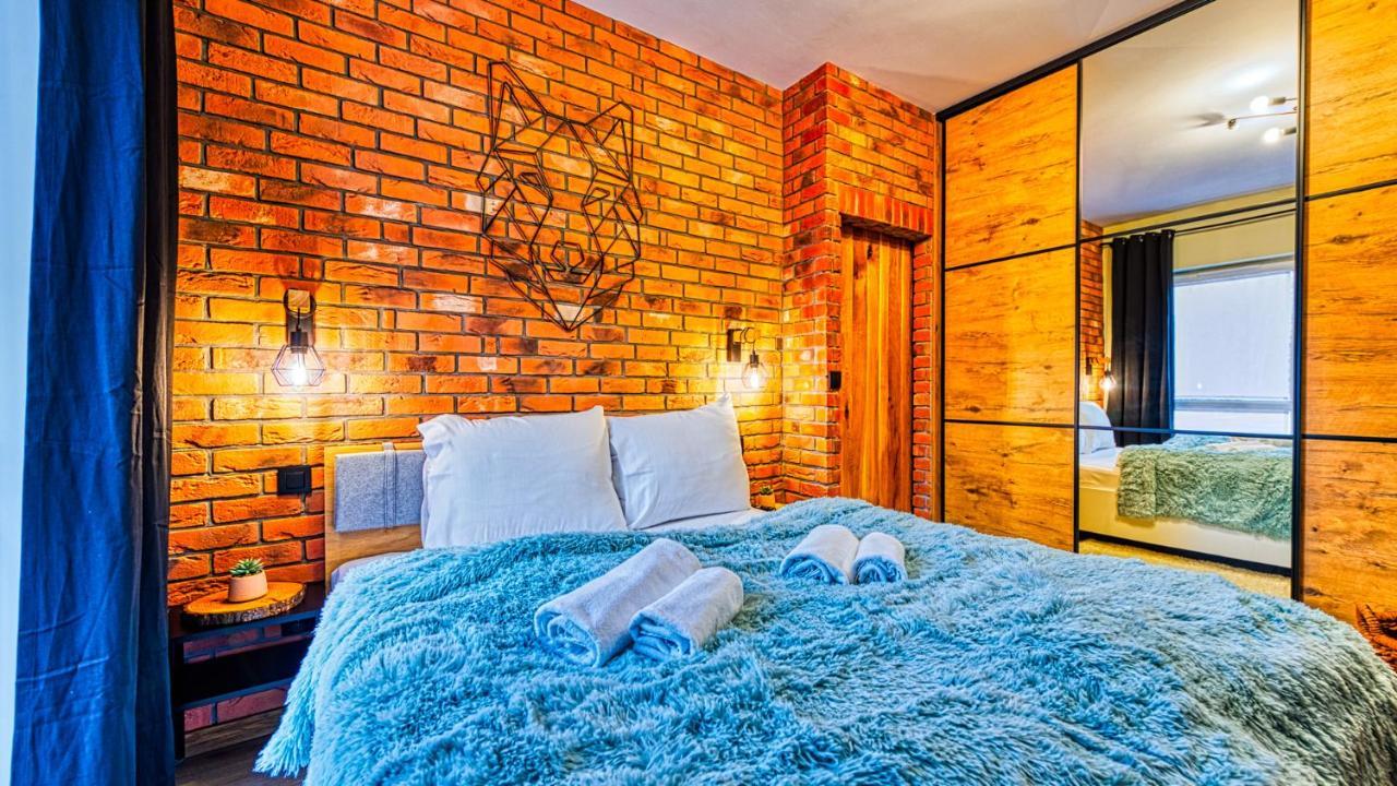 Bialy Wilk - 5d Apartment